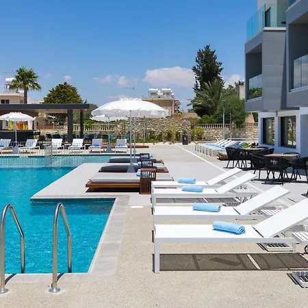 Hotel Quality Lodge, Bw Premier Collection Larnaca