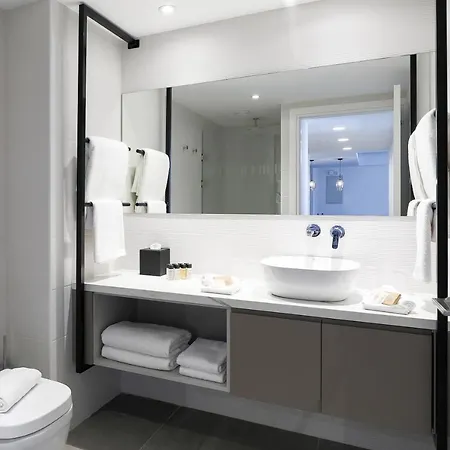 Hotel Quality Lodge, Bw Premier Collection