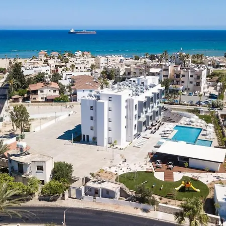 Hotel Quality Lodge, Bw Premier Collection Larnaca