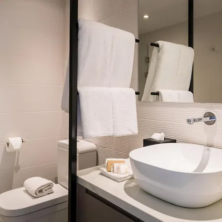 Quality Lodge, Bw Premier Collection Larnaca