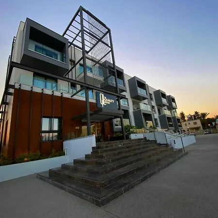 Hotel Quality Lodge, Bw Premier Collection Larnaca